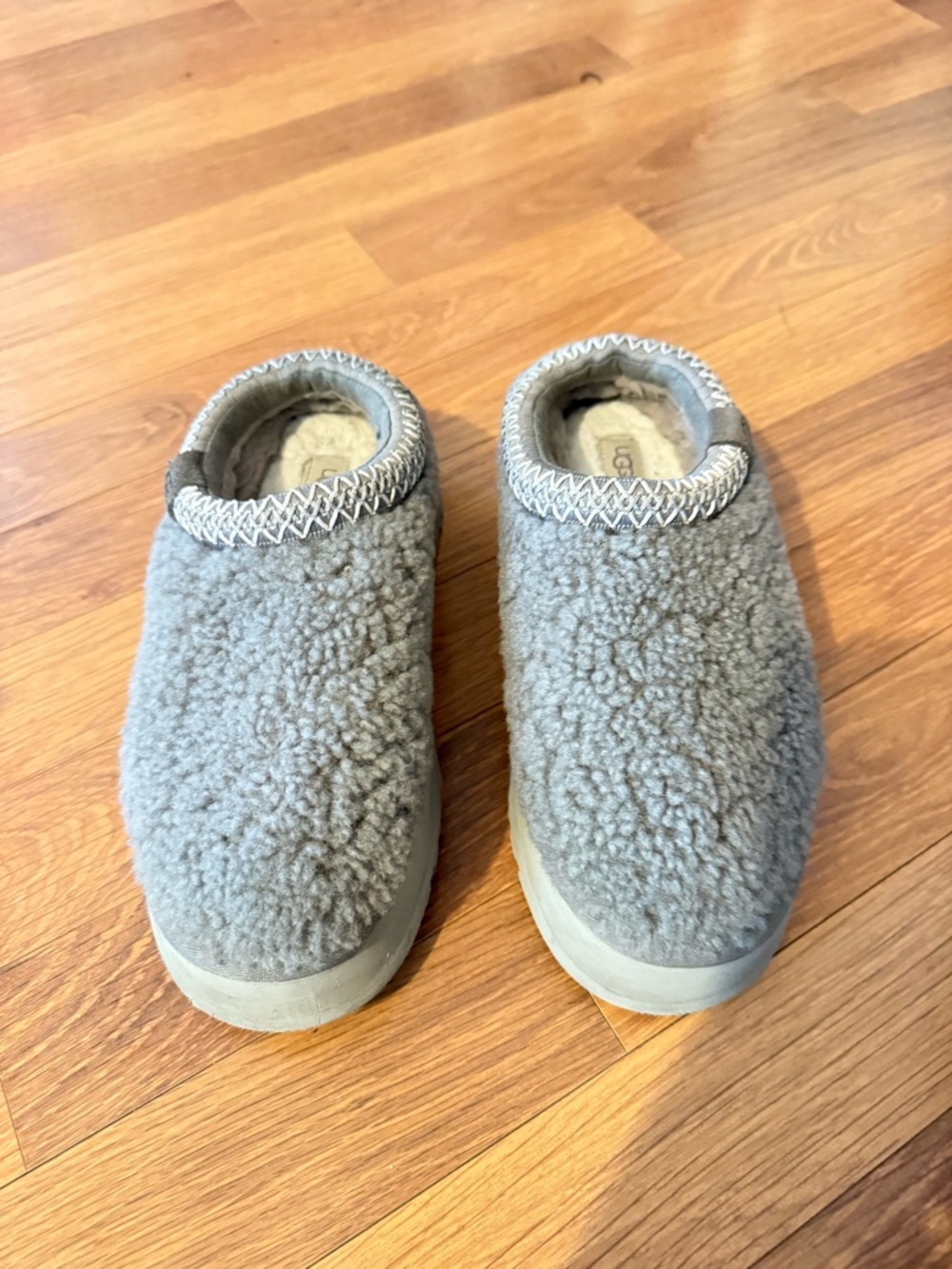 UGG Tazz Platform Maxi Curly Gray Sherpa Slip-On Clog Slippers - Picture 3 of 3